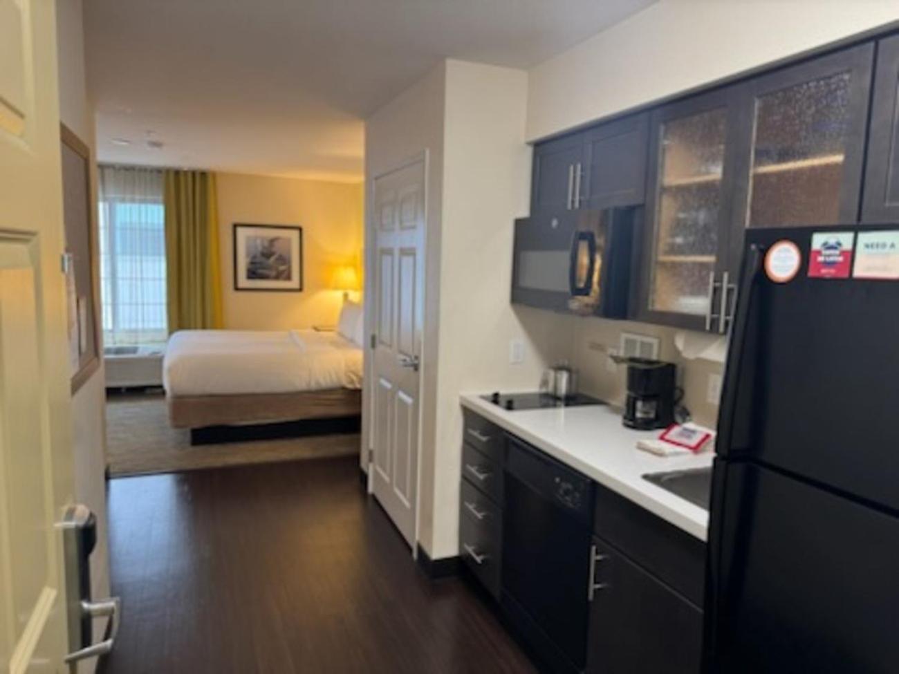 Candlewood Suites Eugene Springfield By Ihg Bagian luar foto