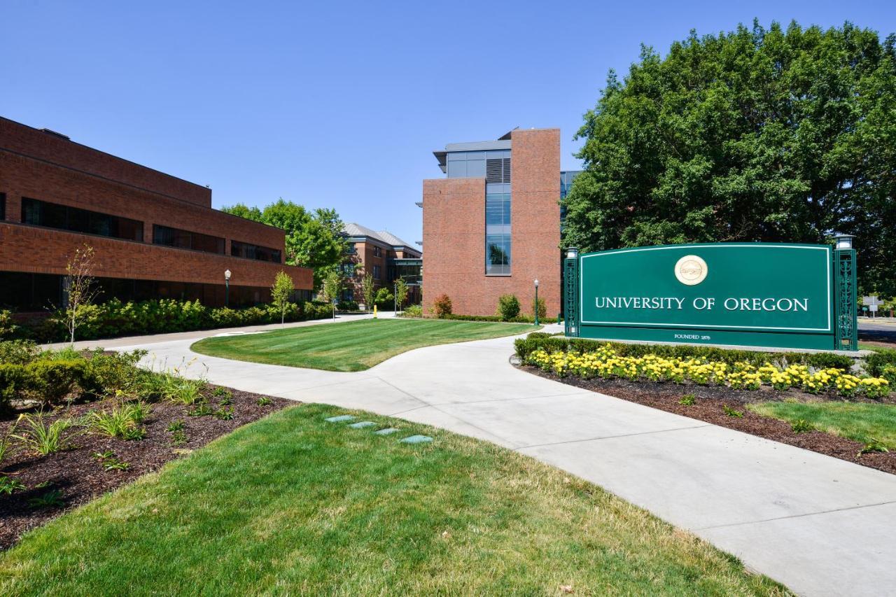 Candlewood Suites Eugene Springfield By Ihg Bagian luar foto